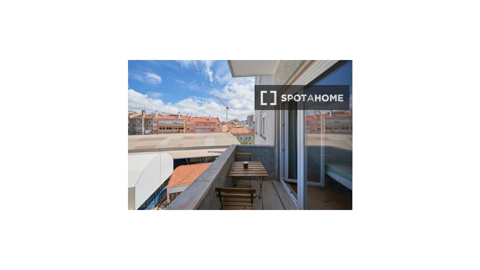 Double room Lisbon, 6 beds — photo 9