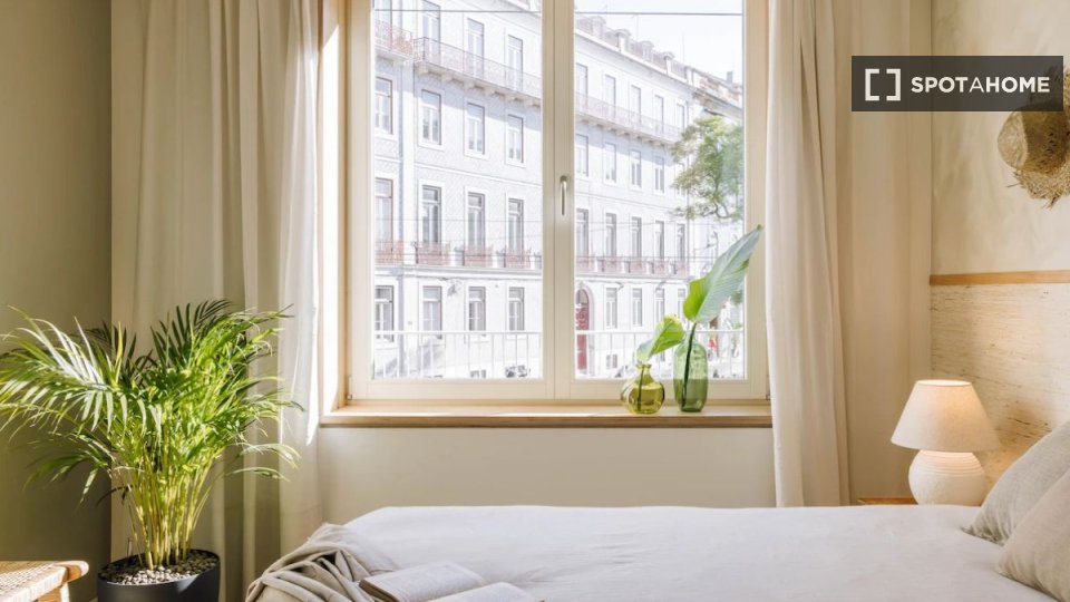Apartment Lisbon, 2 beds — photo 11