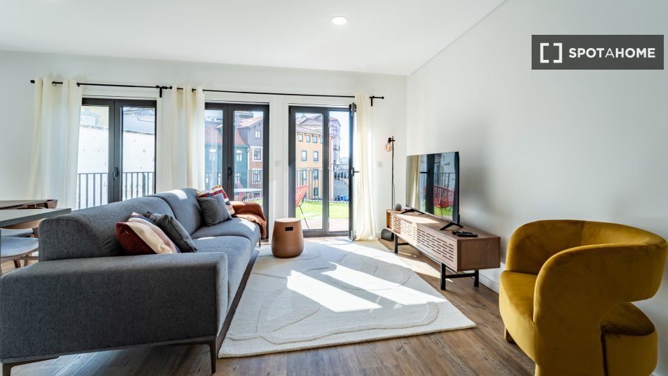 Apartment Porto, 2 beds, 162m² — photo 3