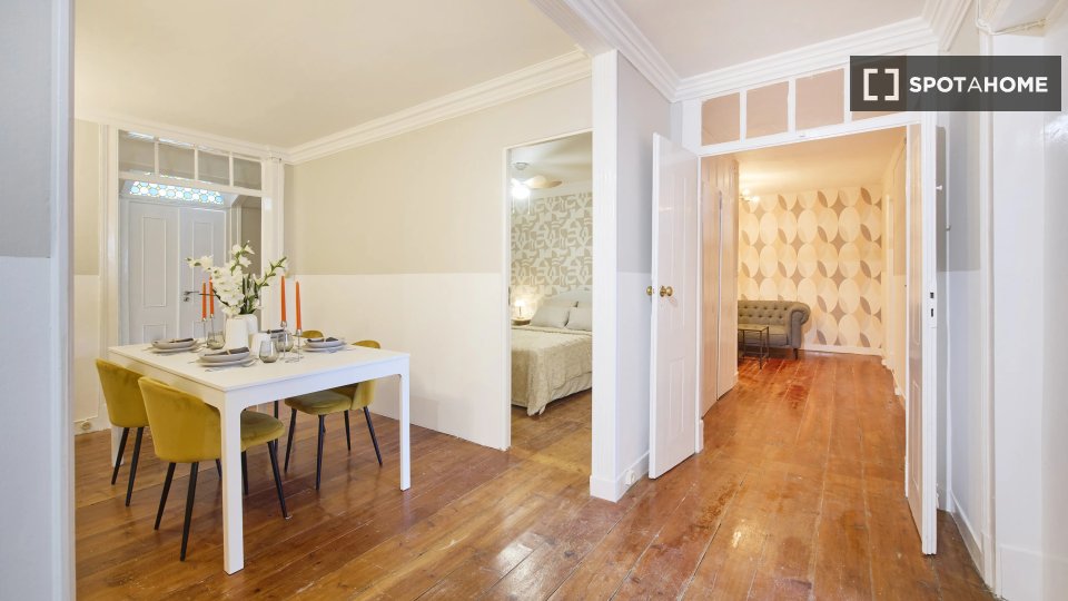 Double room Lisbon, 7 beds — photo 4