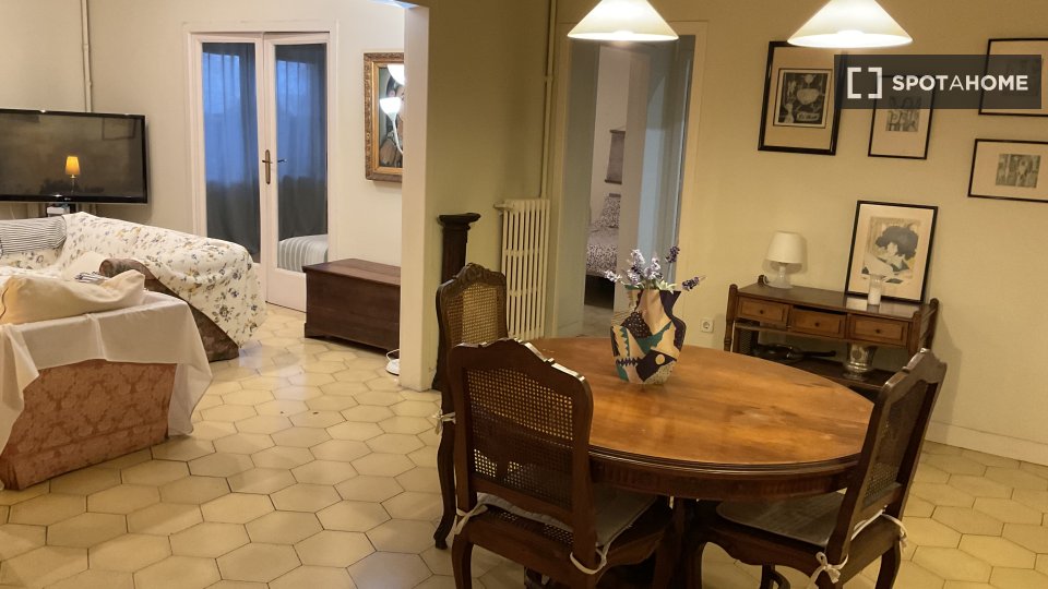 Apartment Barcelona, 3 beds, 110m² — photo 10