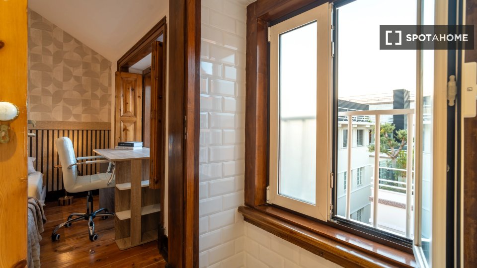 Double room Lisbon, 9 beds — photo 3