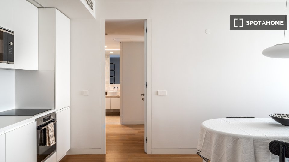 Apartment Lisbon, 2 beds — photo 8