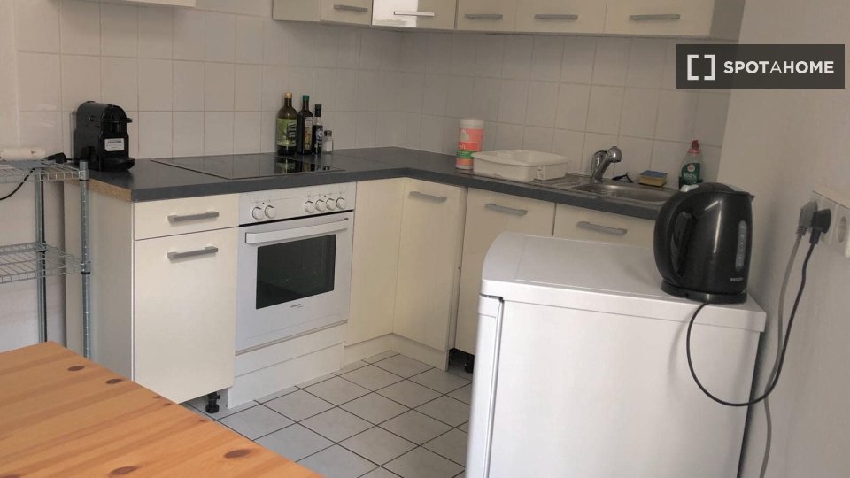 Double room Berlin, 2 beds, 65m² — photo 1