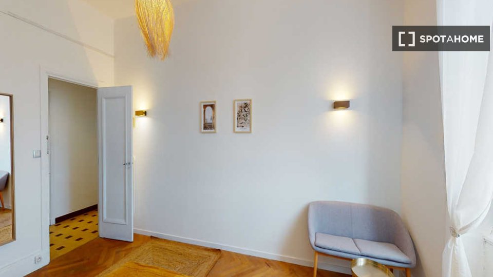 Double room Lyon, 4 beds, 130m² — photo 10