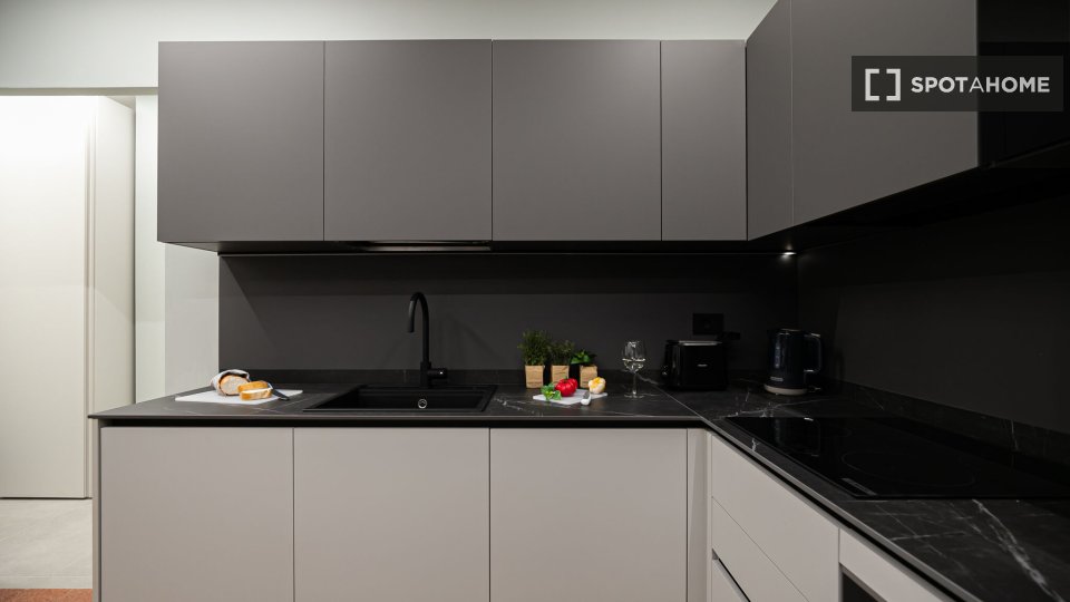 Apartment Milan, 2 beds, 72m² — photo 15