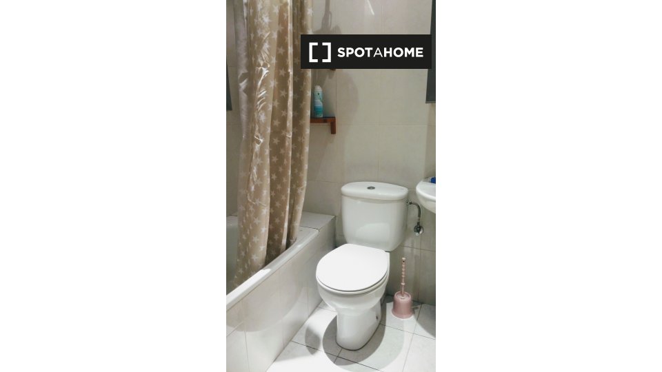 Double room Barcelona, 4 beds, 100m² — photo 8