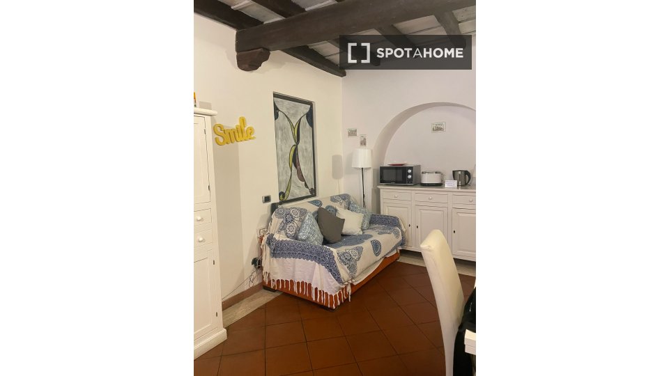 Apartment Rome, 1 bed — photo 2