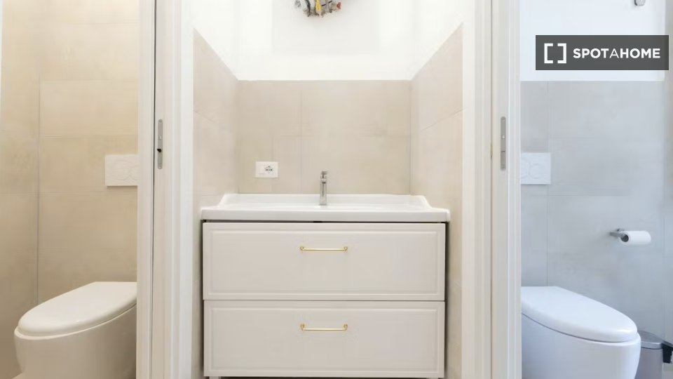 Apartment Rome, 4 beds, 120m² — photo 17