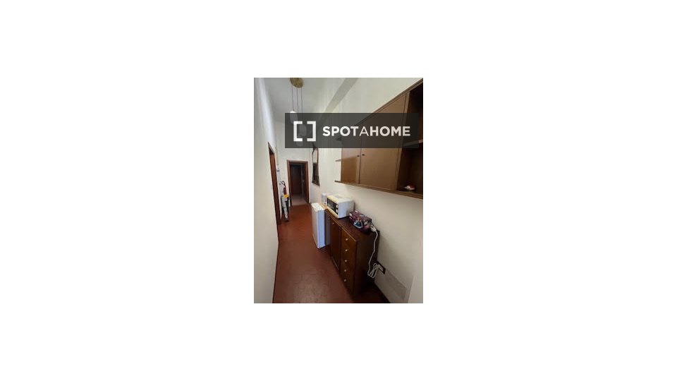 Double room Bologna, 3 beds — photo 11