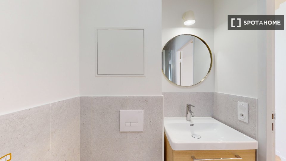 Double room Paris, 24 beds — photo 13