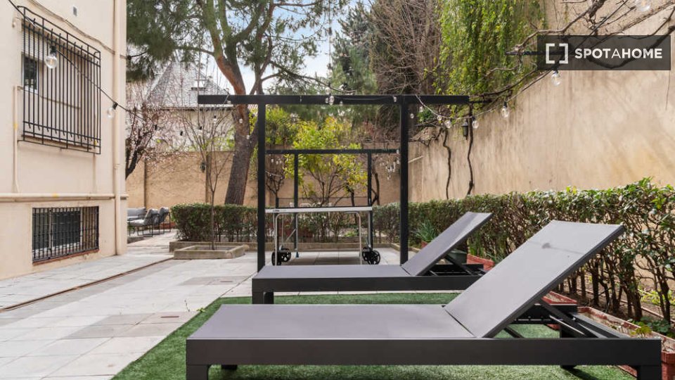 Camera doppia Madrid, 34 camere — foto 73