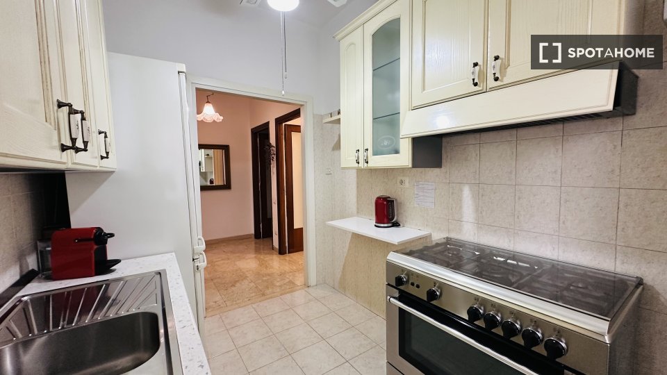 Apartment Rome, 2 beds — photo 4