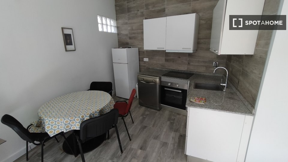 Apartment Porto, 2 beds, 50m² — photo 16