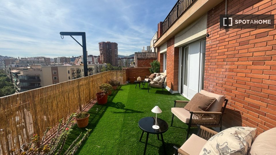 Double room Barcelona, 8 beds, 220m² — photo 32