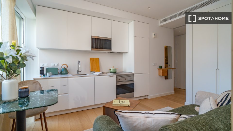 Apartment mono Lisbon, 35m² — photo 10