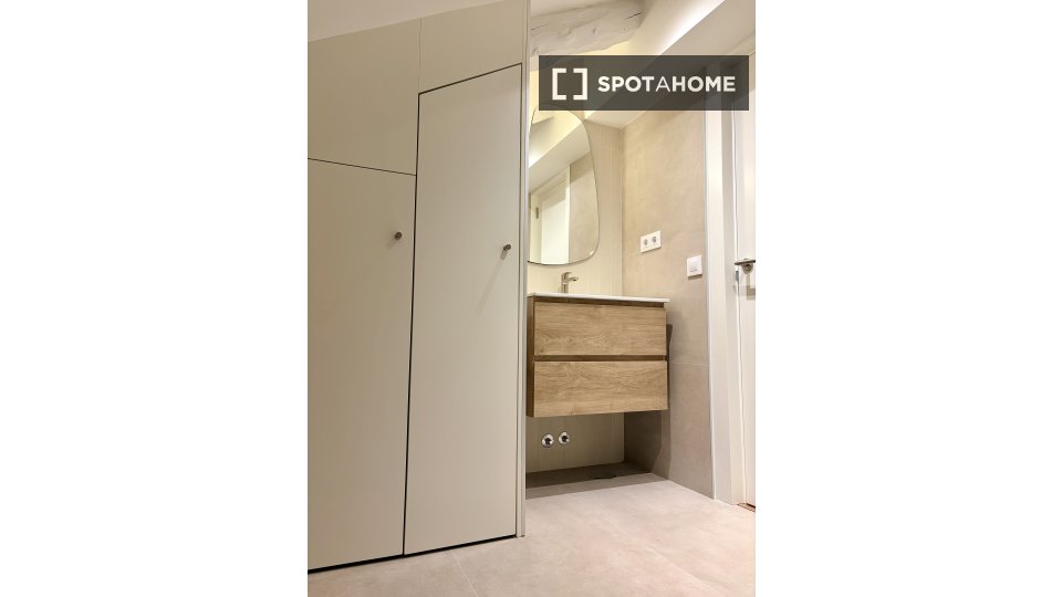 Apartment Madrid, 1 bed, 39m² — photo 12