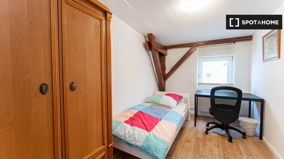 Double room Berlin, 10 beds, 120m² — photo 19
