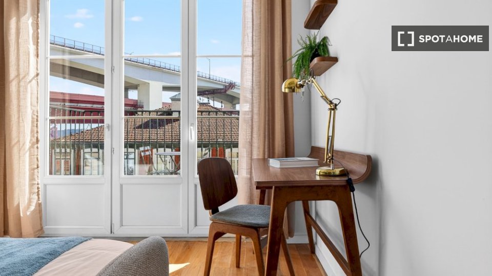 Double room Lisbon, 10 beds — photo 12