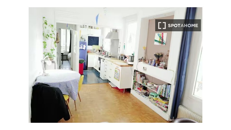Double room Paris, 1 bed — photo 8