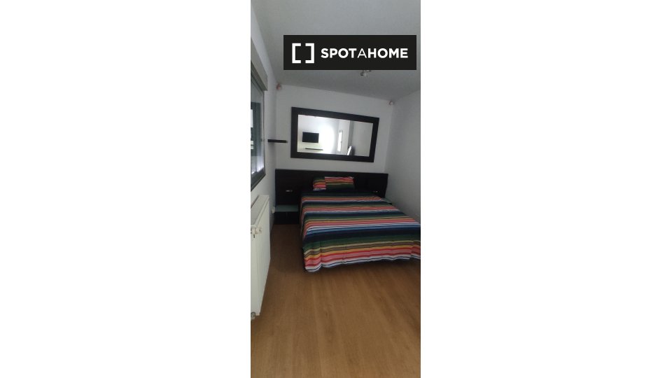 Double room Madrid, 4 beds, 130m² — photo 8