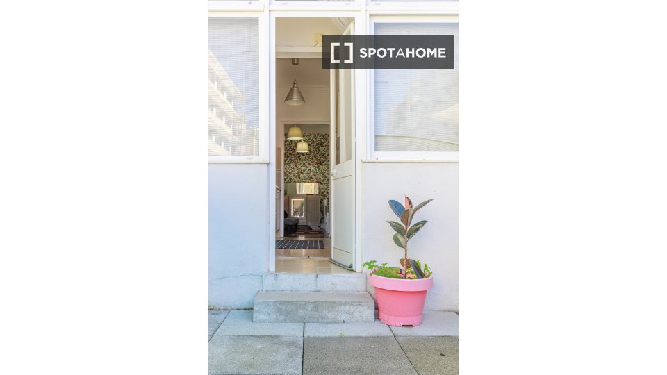 Apartment mono Lisbon — photo 9