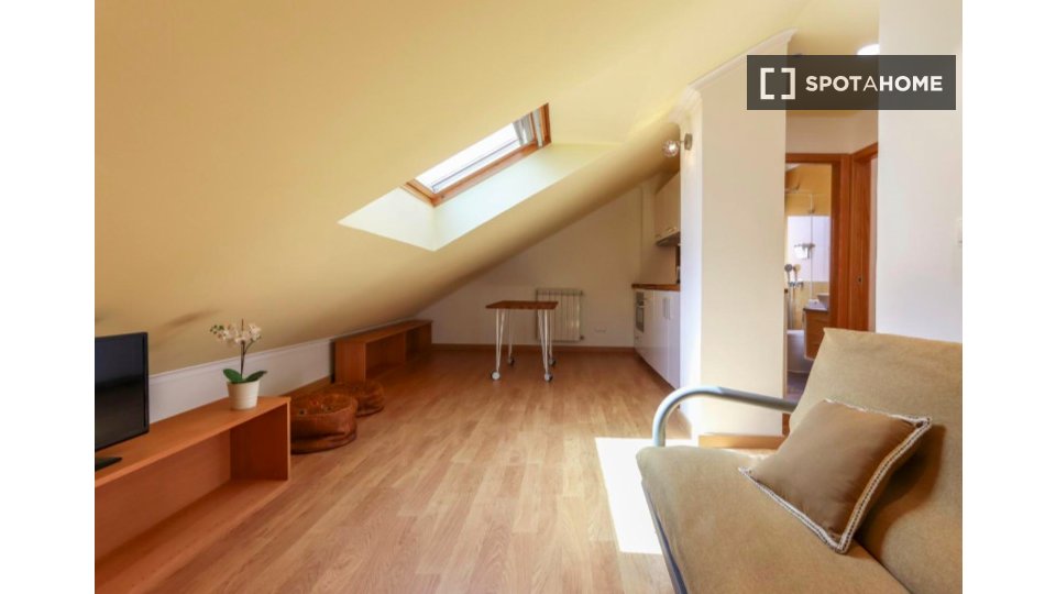 Double room Lisbon, 2 beds — photo 2