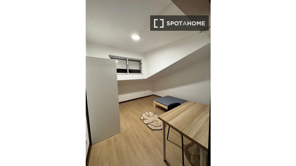 Double room Coimbra, 9 beds — photo 1