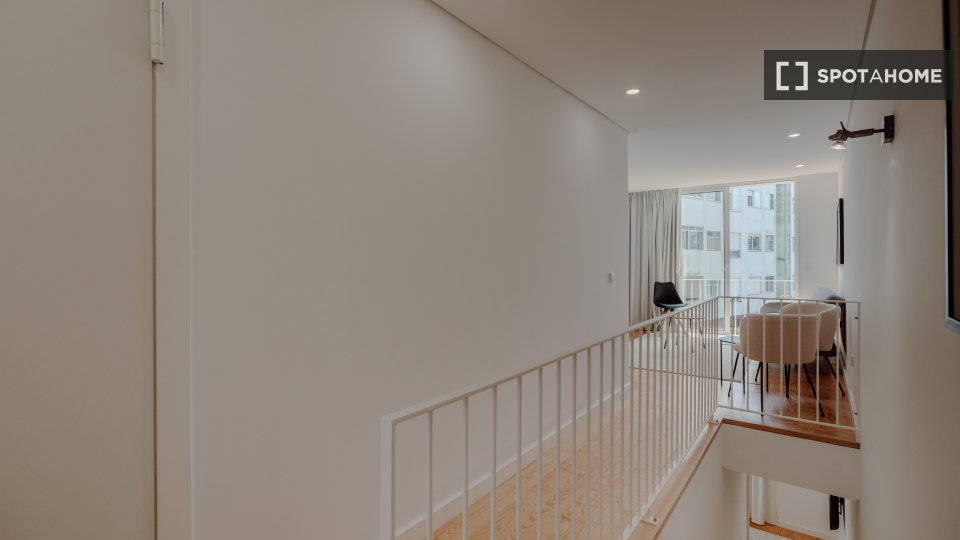 Apartment Porto, 1 bed, 100m² — photo 3