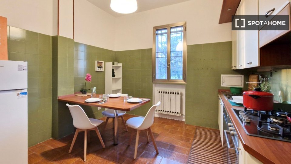 Double room Bologna, 3 beds — photo 1