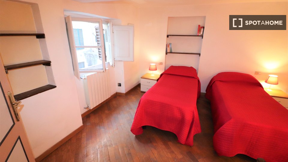 Double room Florence, 6 beds, 200m² — photo 8