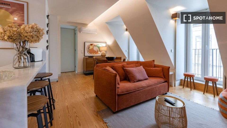 Apartment Lisbon, 1 bed — photo 1