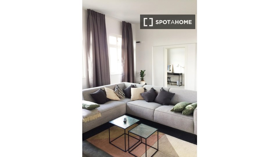Double room Berlin, 4 beds, 171m² — photo 19