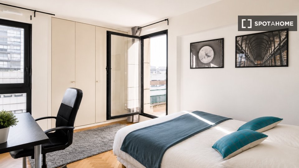 Chambre double Paris, 5 chambres — photo 35