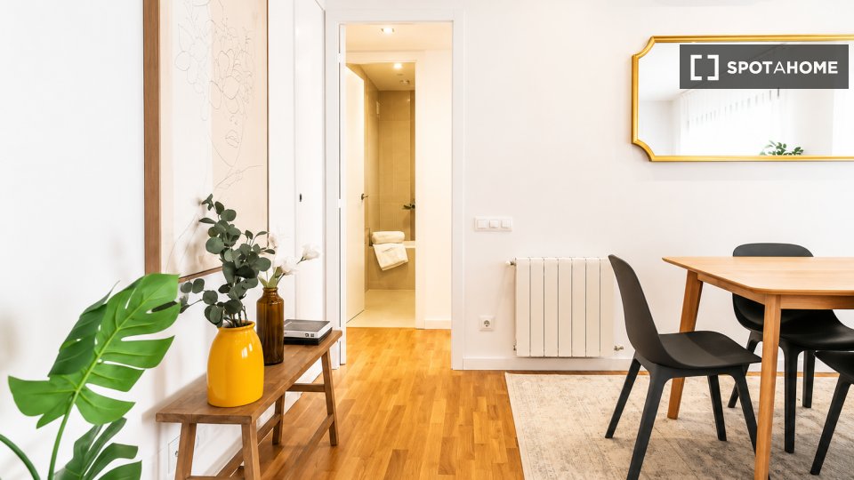 Appartamento con 3 camere da letto in affitto a Barcellona. - a Barcellona