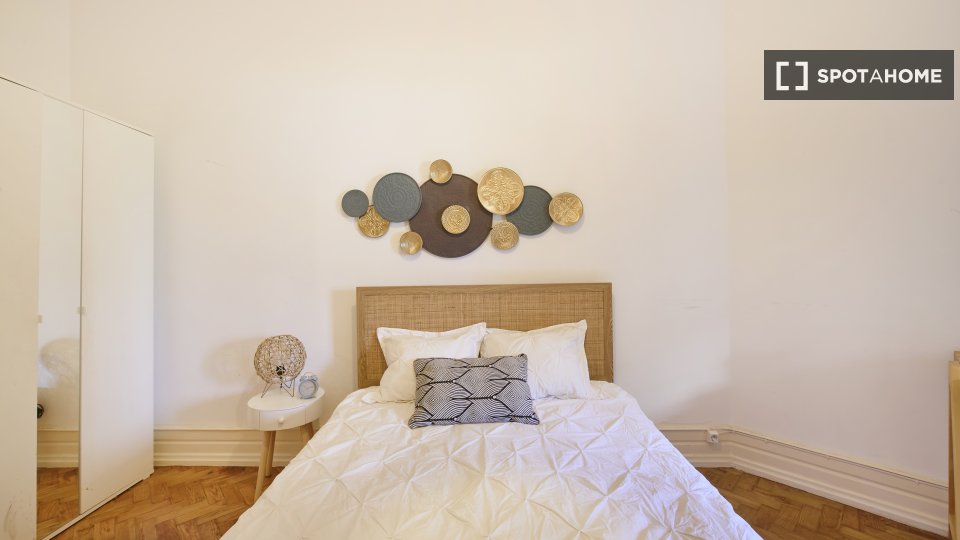Double room Lisbon, 10 beds — photo 50