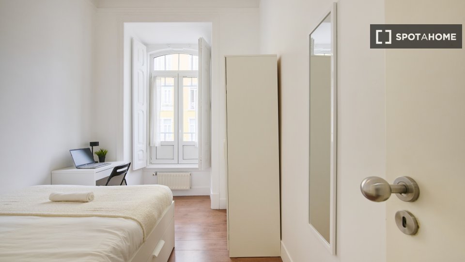 Double room Lisbon, 9 beds — photo 3