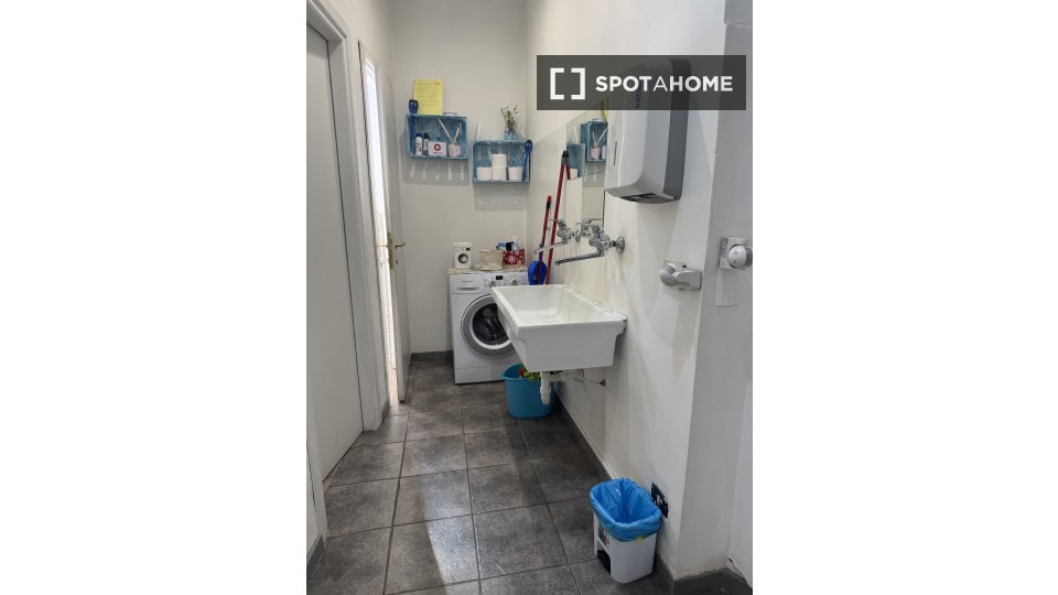 Double room Turin, 12 beds, 280m² — photo 7