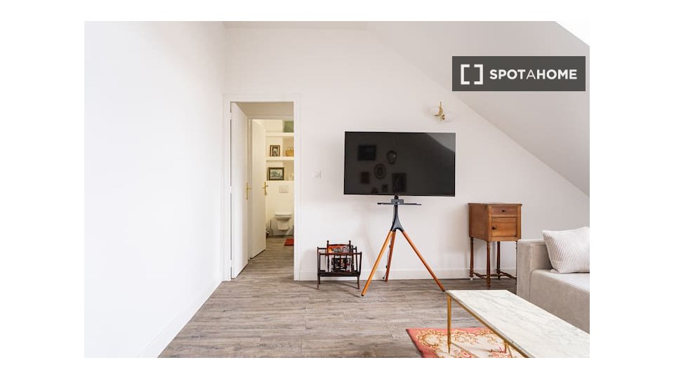 Apartment Paris, 1 bed — photo 15