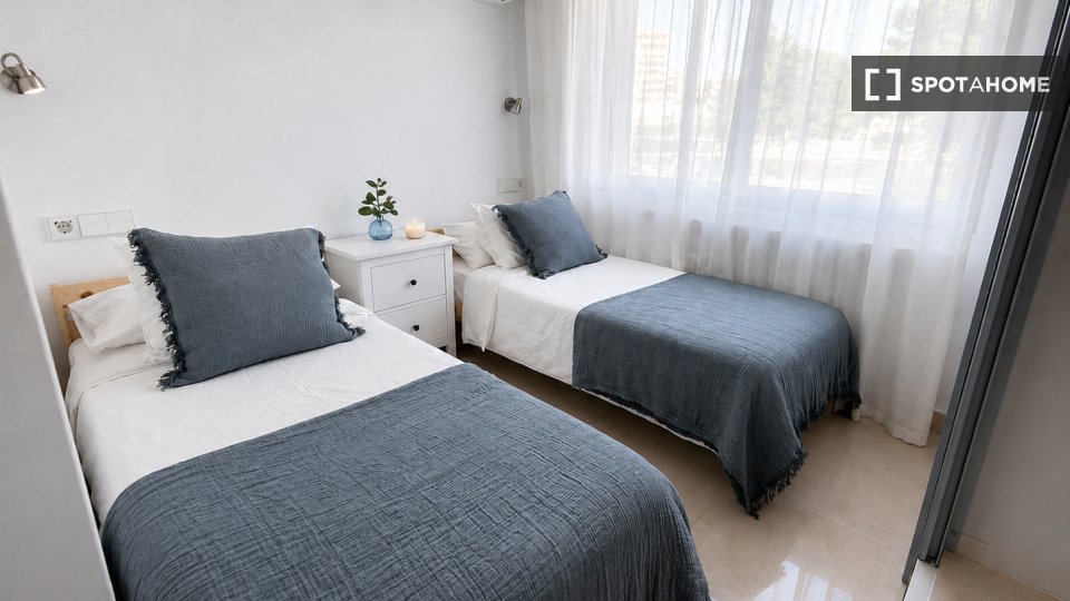 Apartment Alicante, 2 beds — photo 12