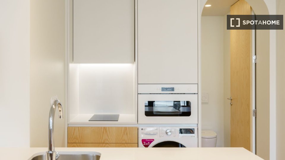 Apartment Porto, 1 bed, 55m² — photo 7
