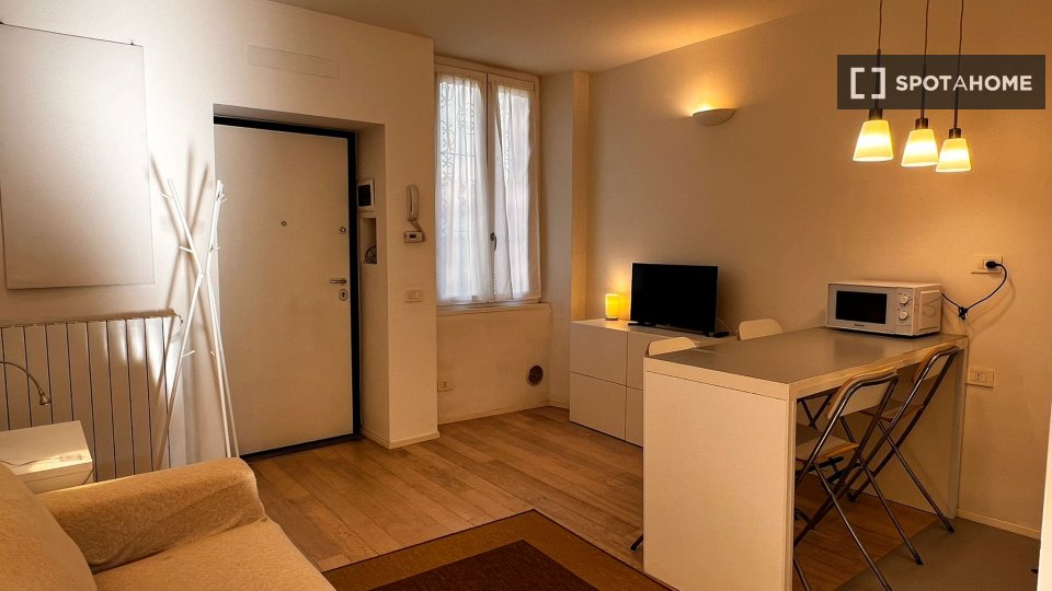 Apartment Milan, 1 bed, 45m² — photo 5