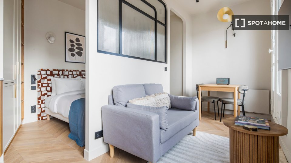 Apartment Paris, 1 bed, 31m² — photo 1
