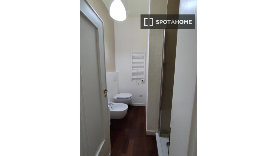 Double room Bologna, 8 beds, 185m² — photo 19