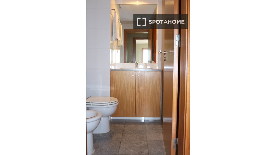 Apartment Porto, 2 beds, 135m² — photo 5