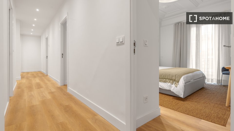 Double room San_Sebastian, 6 beds, 150m² — photo 3