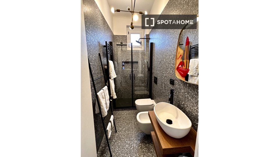 Apartment Milan, 1 bed, 55m² — photo 1