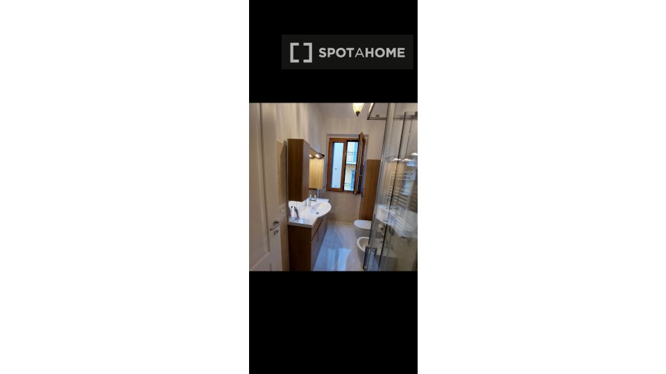 Double room Rome, 2 beds, 90m² — photo 6