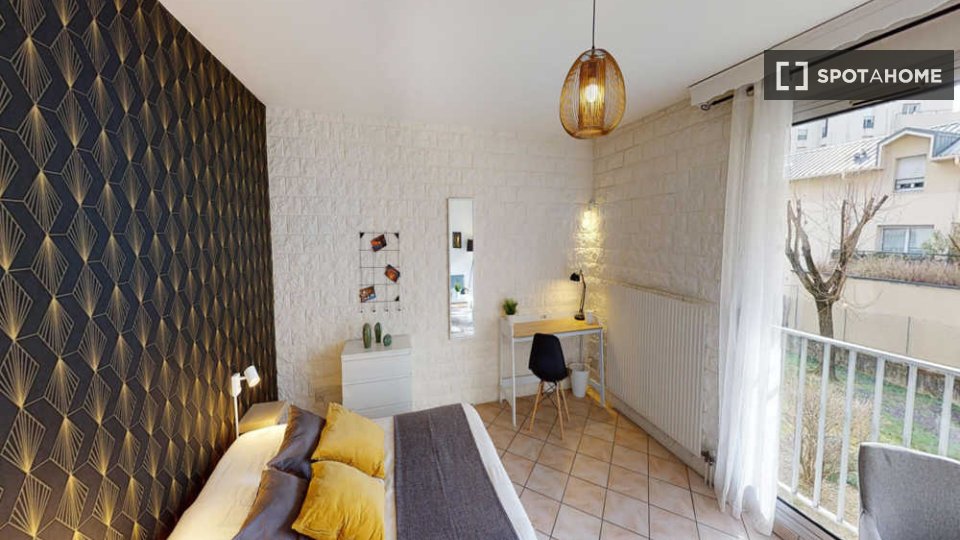Double room Lyon, 4 beds, 80m² — photo 11