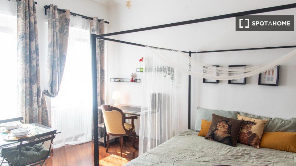 Double room Rome, 4 beds — photo 18